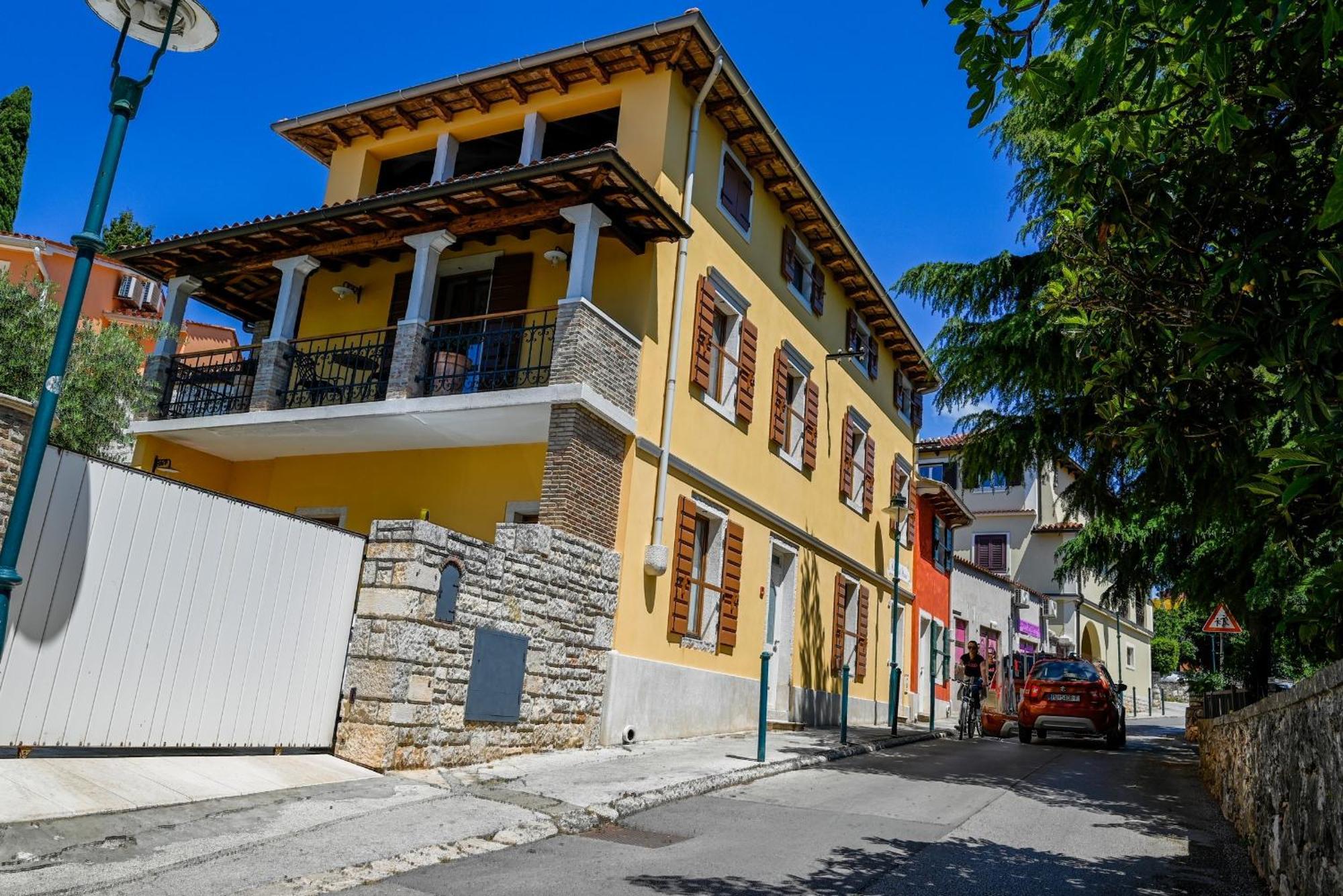 Casa Degli Artisti Hotel Rovinj Exterior photo